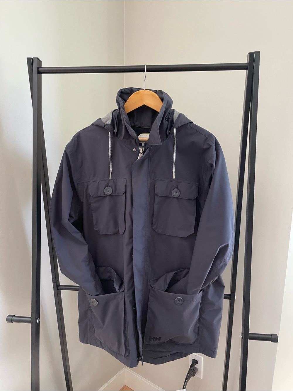 Helly Hansen Men’s Rain Jacket - Size XL